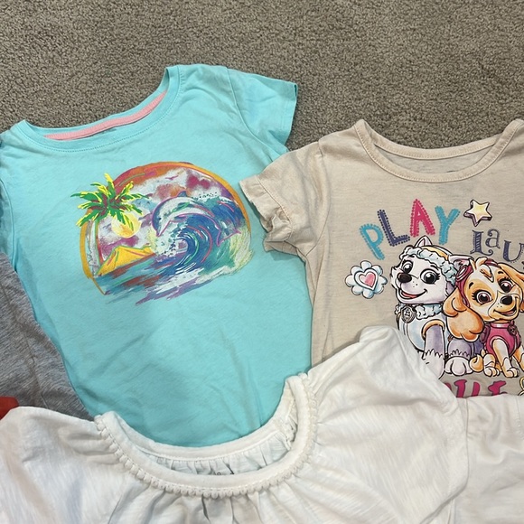 Girls t-shirt bundle - Picture 5 of 7
